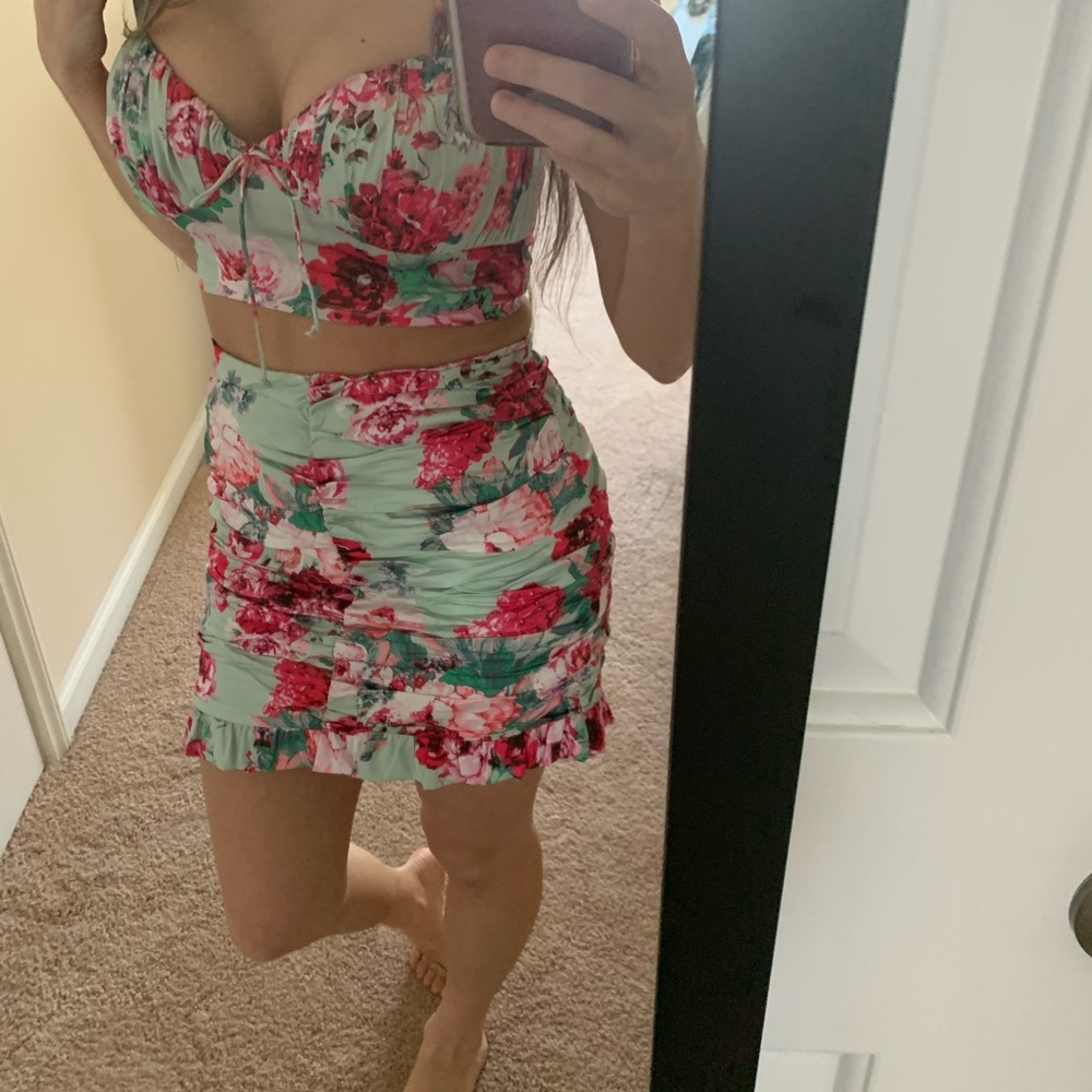 SOLD For love and lemons floral set XS